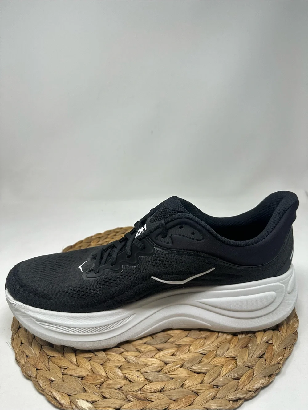 Hoka one bondi